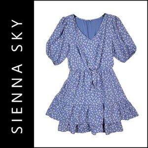 Tilly’s Sienna Sky Blue White Floral Tie Front Dress